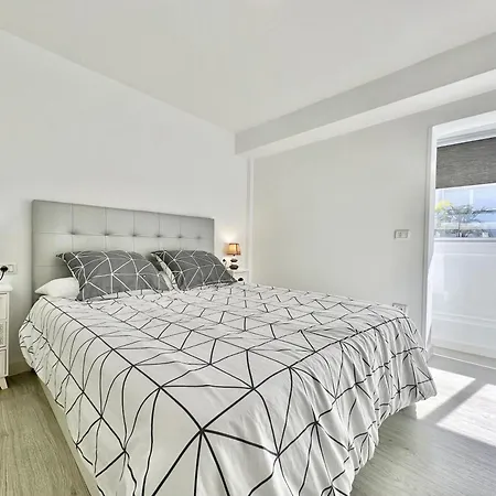 Apartment Oasis Club Attic Puerto de la Cruz (Tenerife)